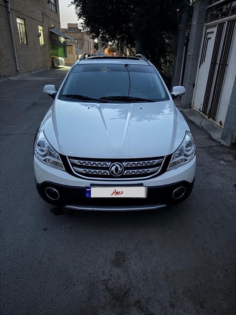 خودرو دانگ فنگ، H30 کراس آگهی ann_18533142