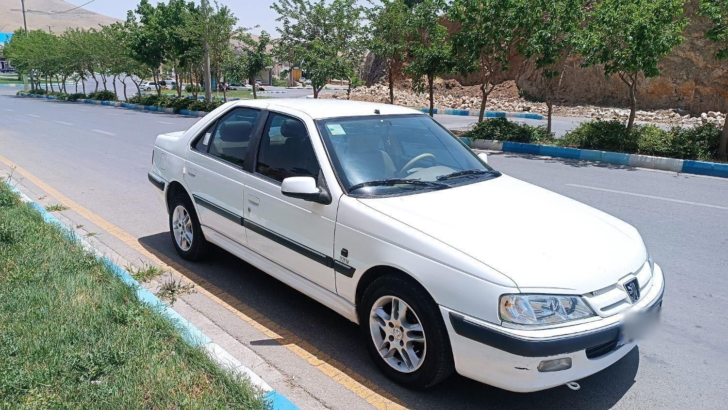 پژو پارس سال - 1392