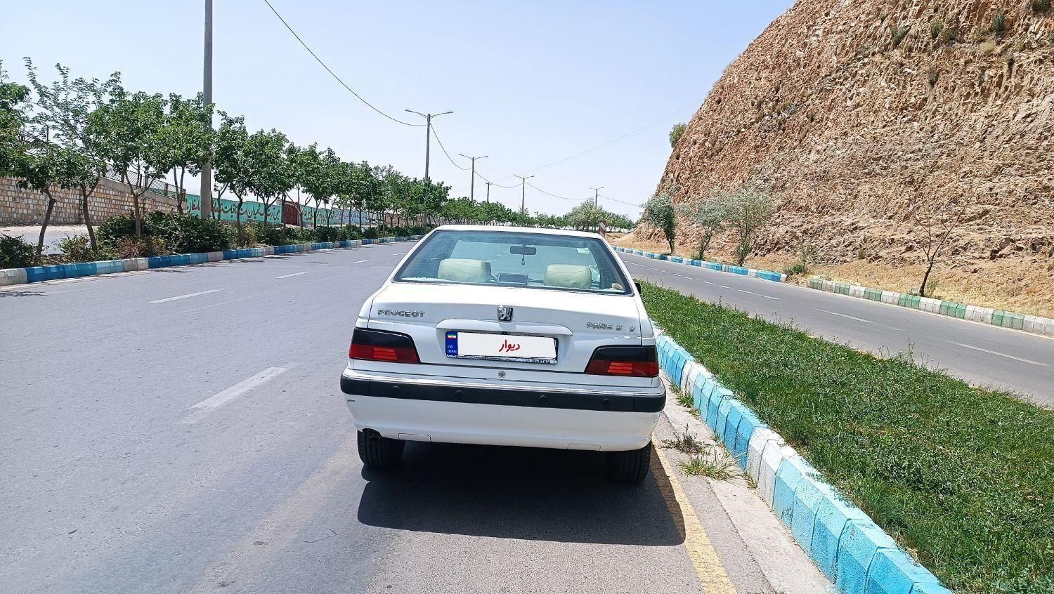 پژو پارس سال - 1392