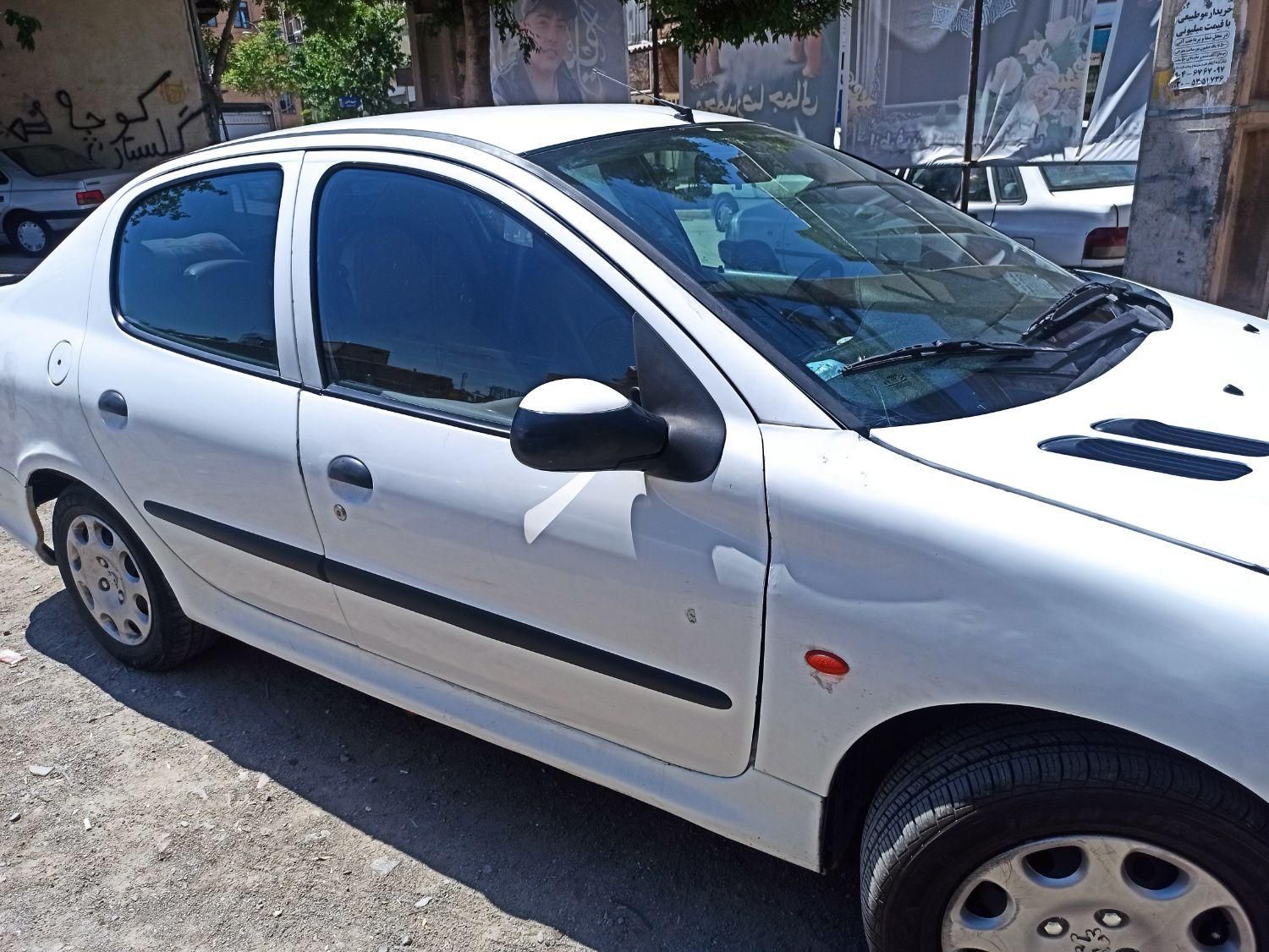 پژو ۲۰۶ صندوق دار v8 - 1386