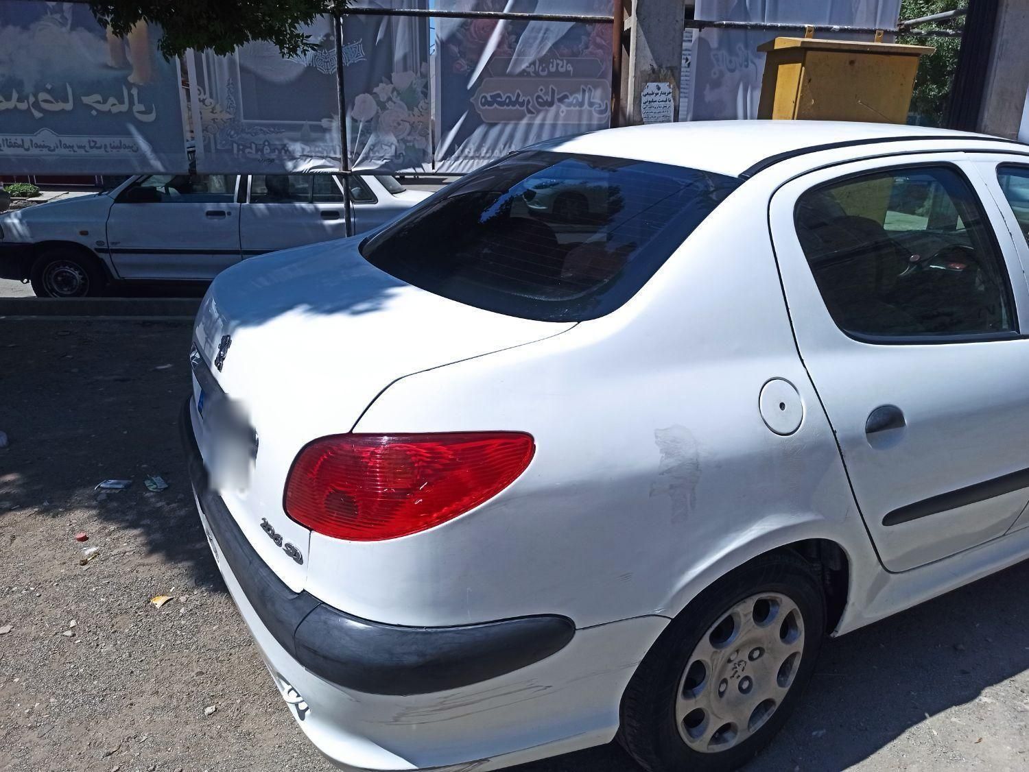 پژو ۲۰۶ صندوق دار v8 - 1386