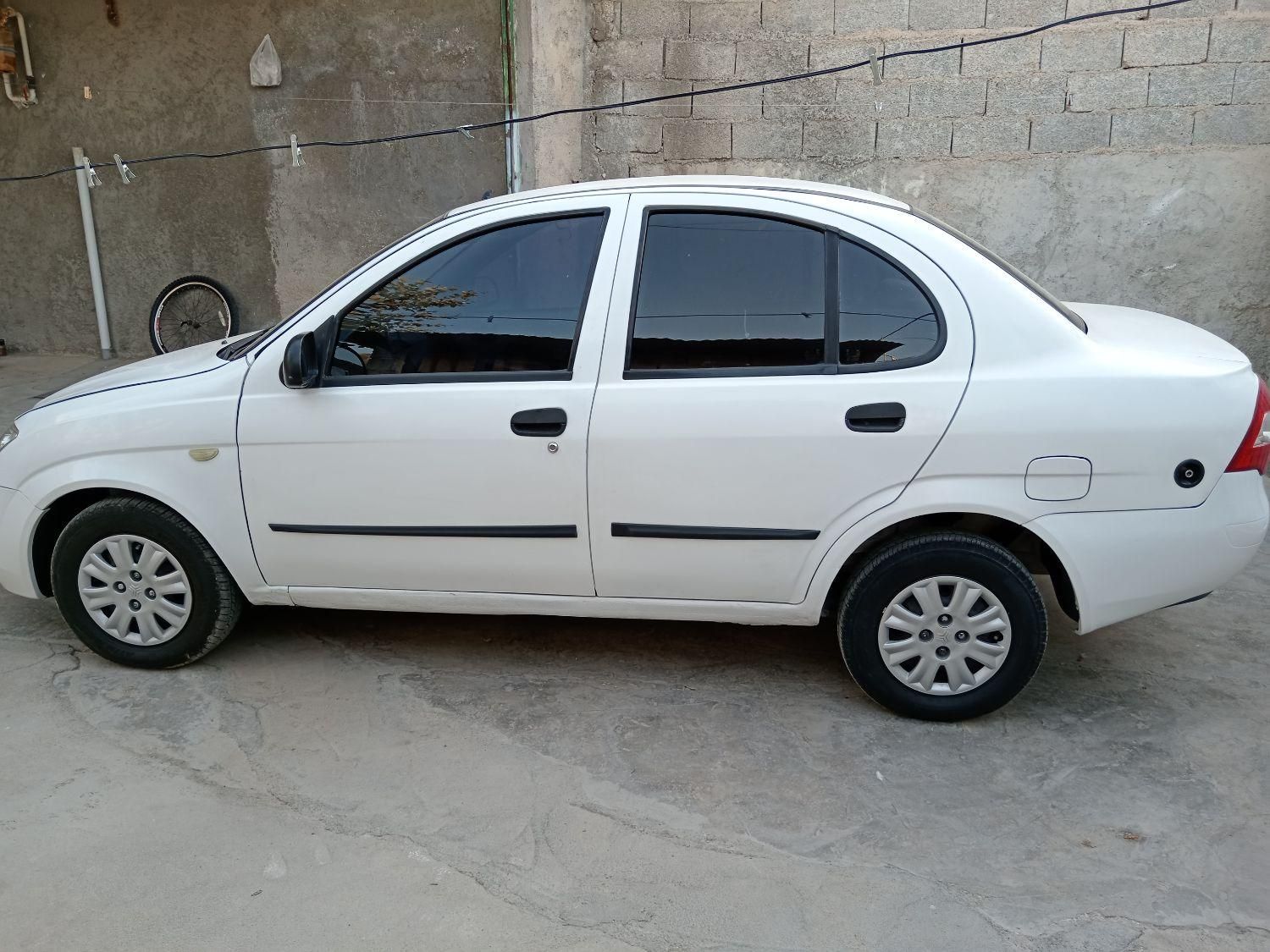 تیبا صندوق دار EX - 1395