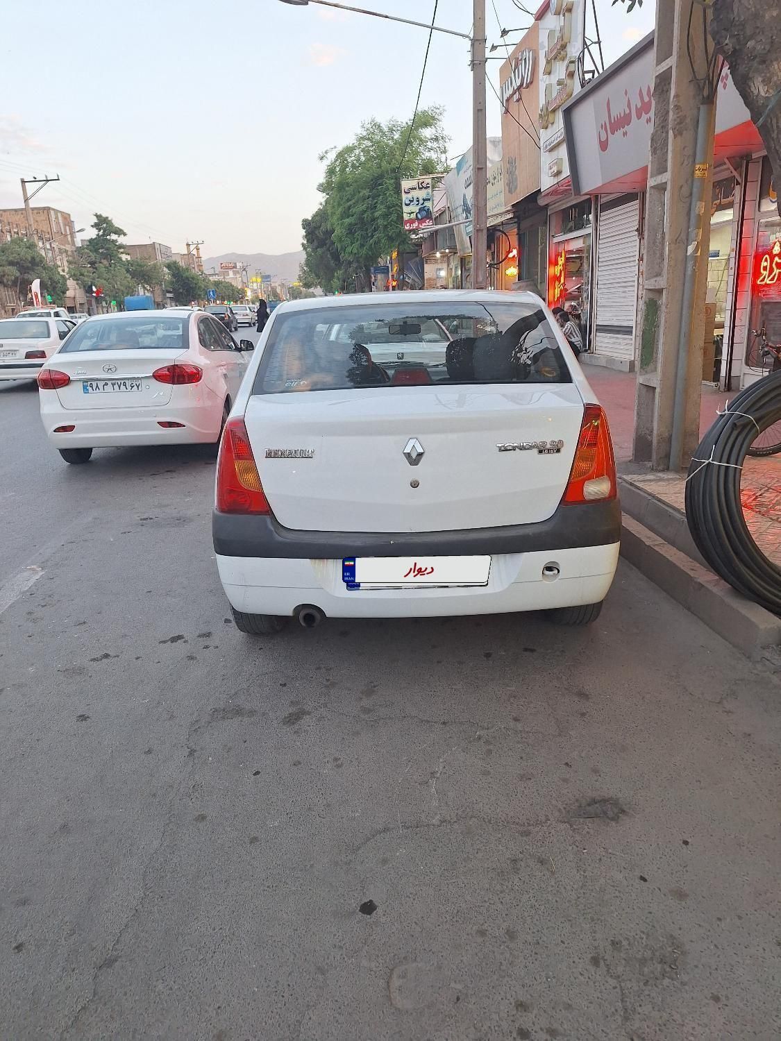 خودرو رنو، تندر 90 آگهی ann_18533503