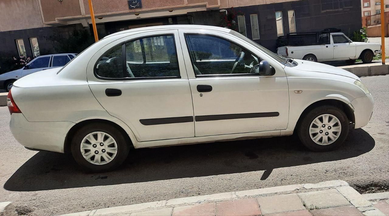 تیبا صندوق دار SX - 1394