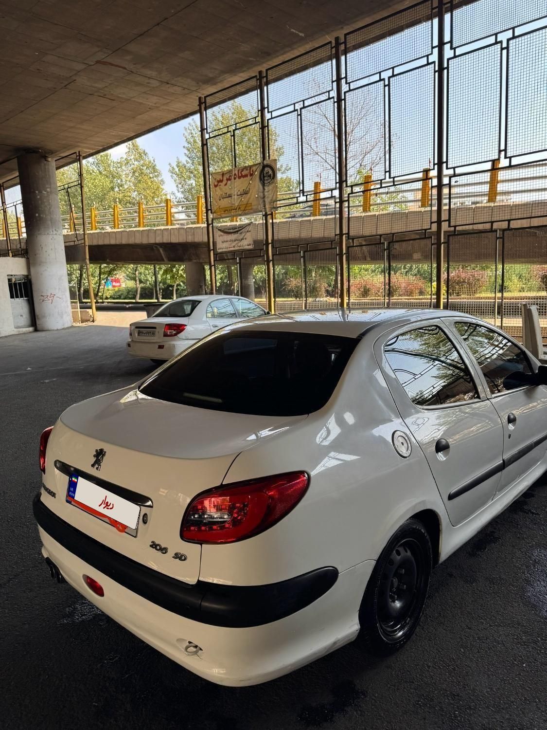 پژو ۲۰۶ صندوق دار v8 - 1389