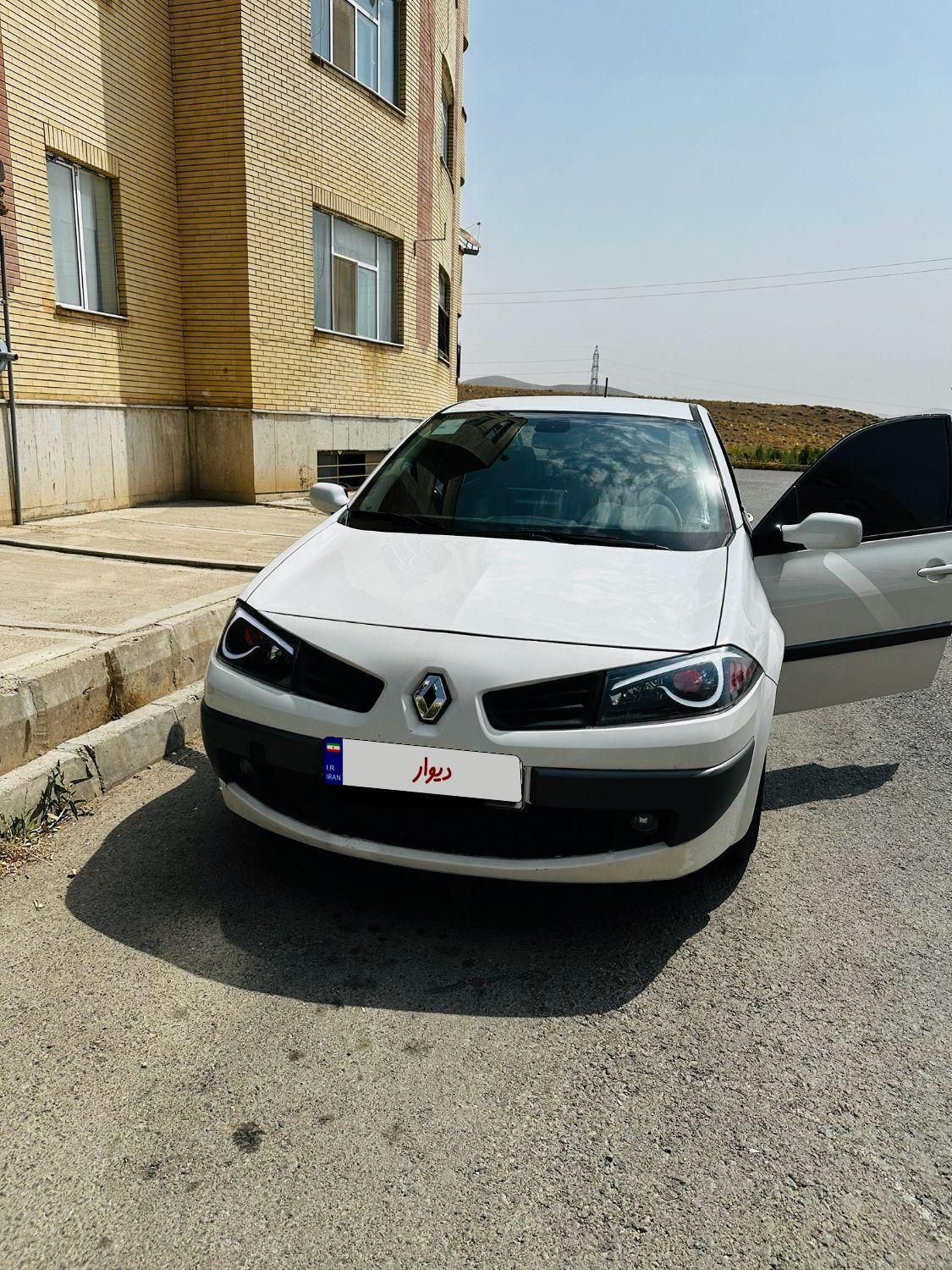 رنو مگان پارس خودرو 2000 - 2012