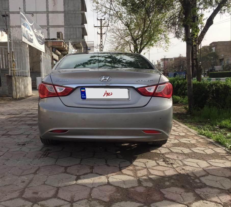 هیوندای سوناتا فول YF - 2011