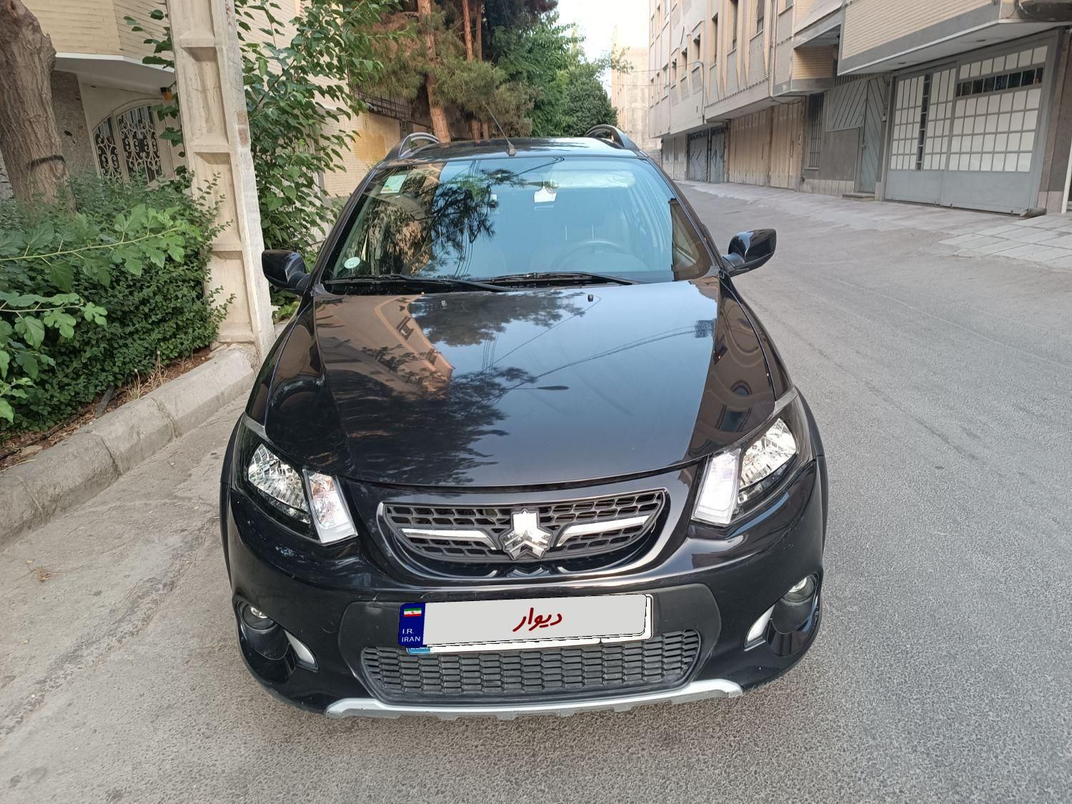 خودرو کوییک، معمولی آگهی ann_18536198