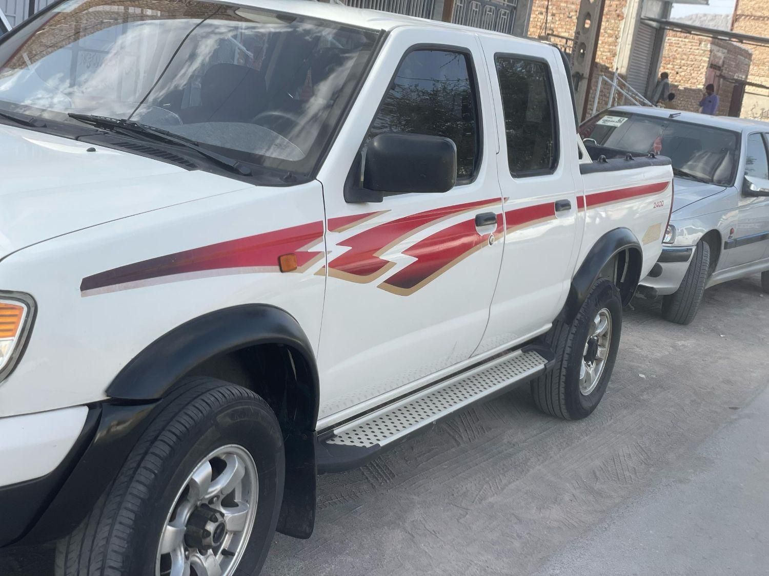 خودرو نیسان، سیلفی آگهی ann_18536229