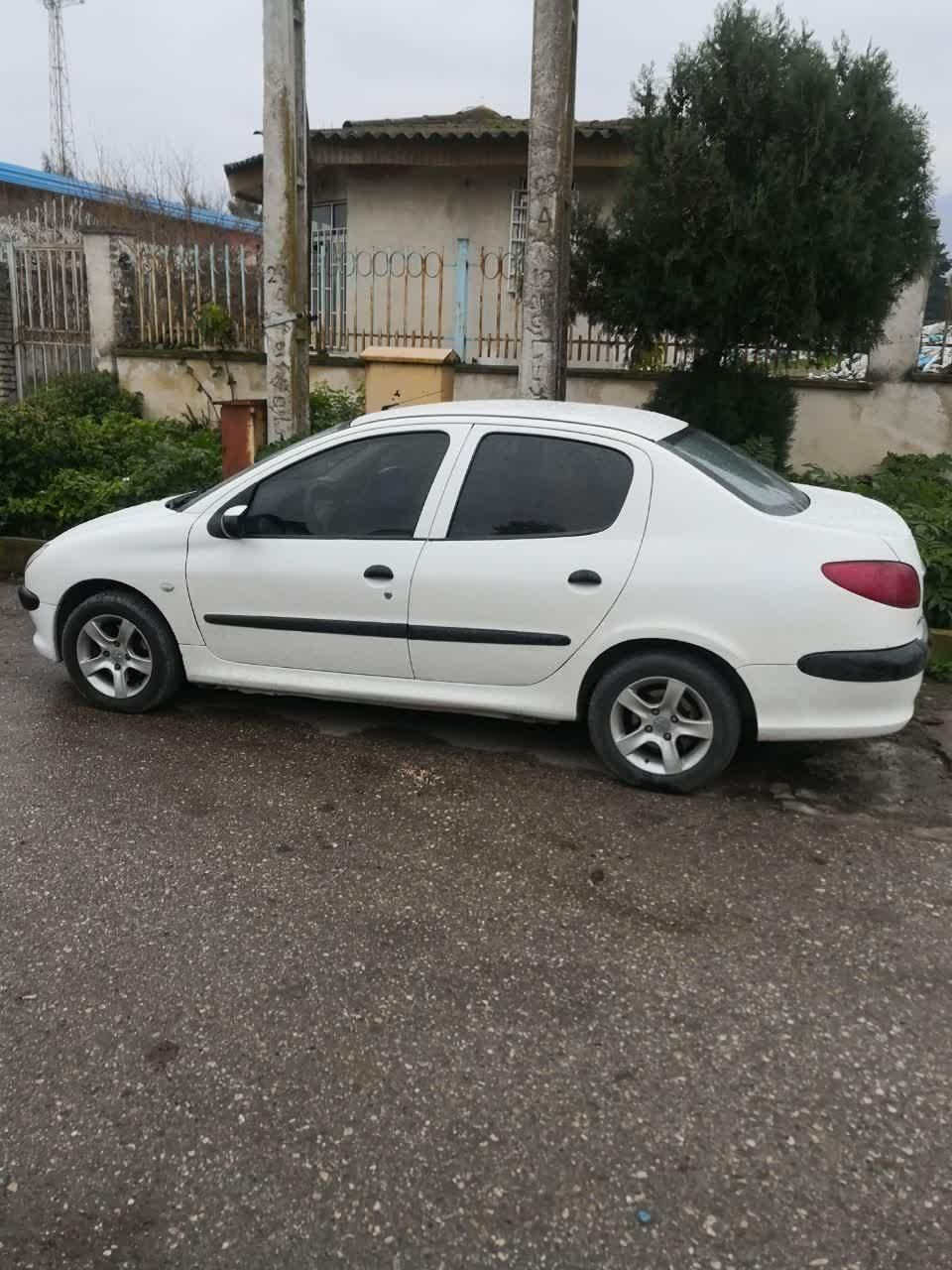 پژو ۲۰۶ صندوق دار v8 - 1388