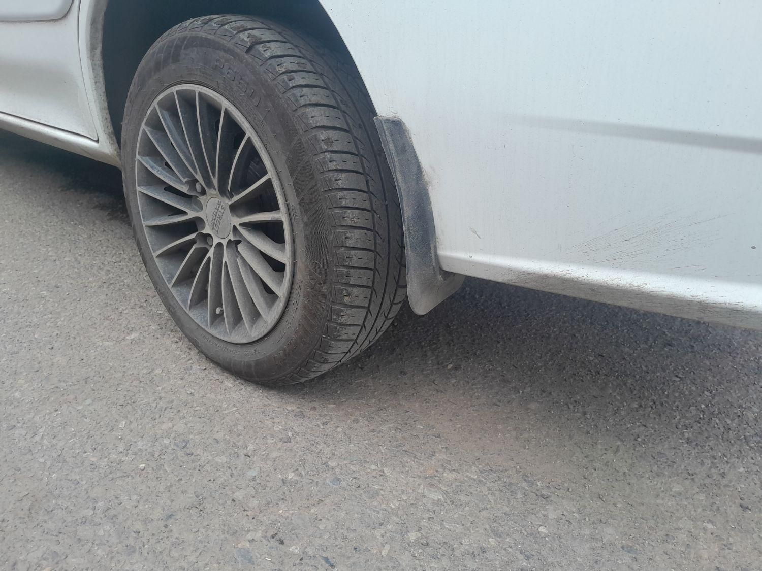 پراید 132 SE - 1394