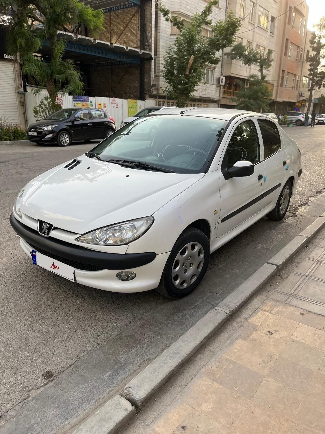 خودرو پژو، ۲۰۶ صندوق دار آگهی ann_18538532