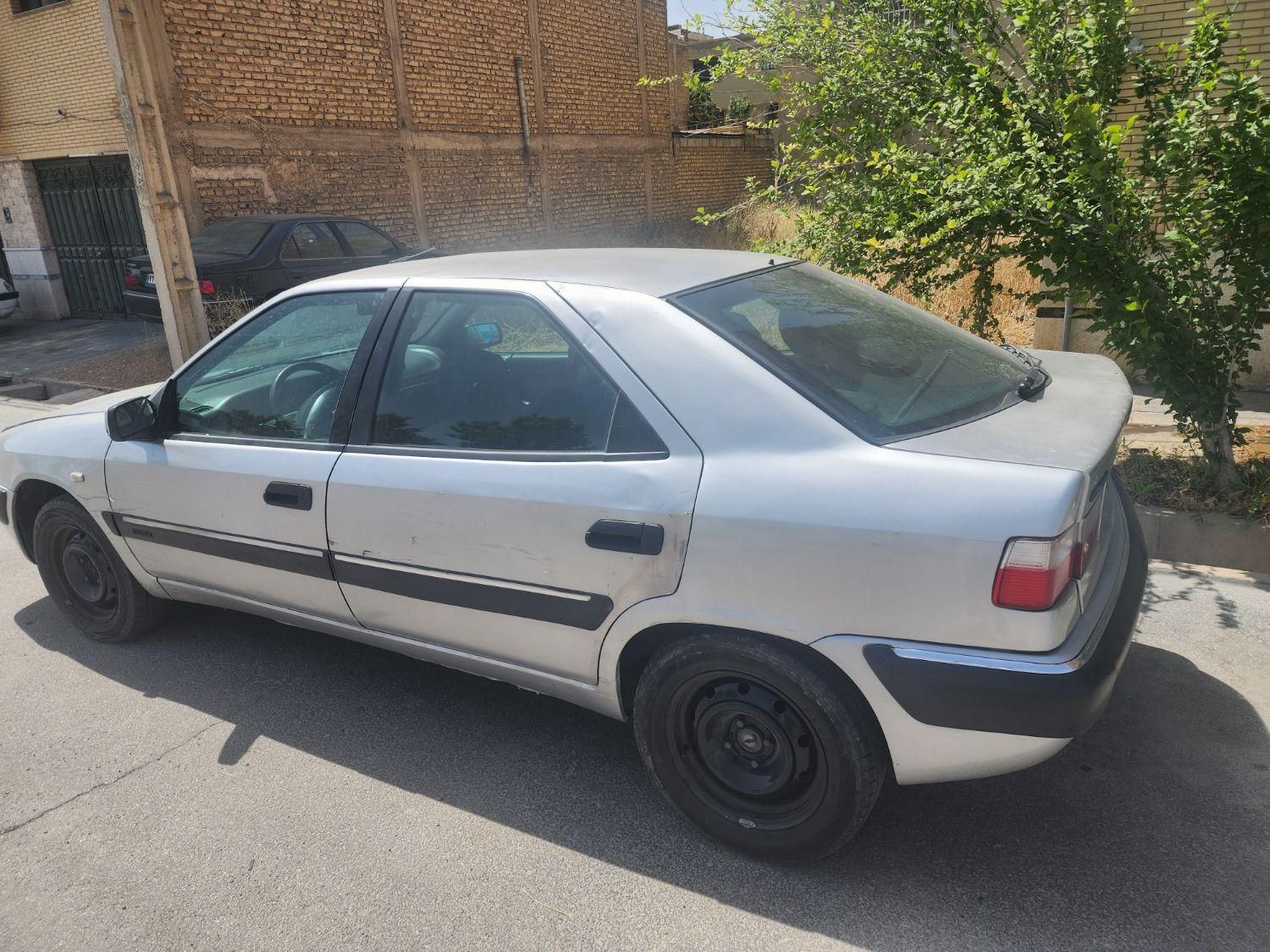 سیتروئن زانتیا X - 2004