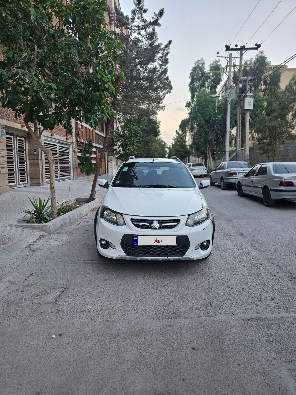 خودرو کوییک، معمولی آگهی ann_18538769
