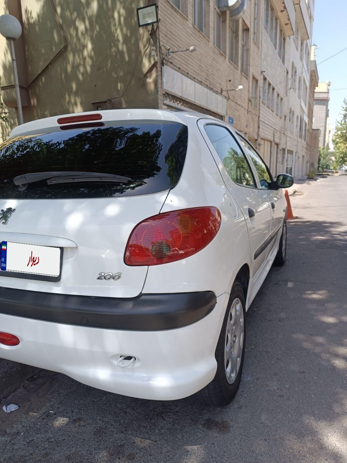 پژو 206 تیپ 5 - 1394