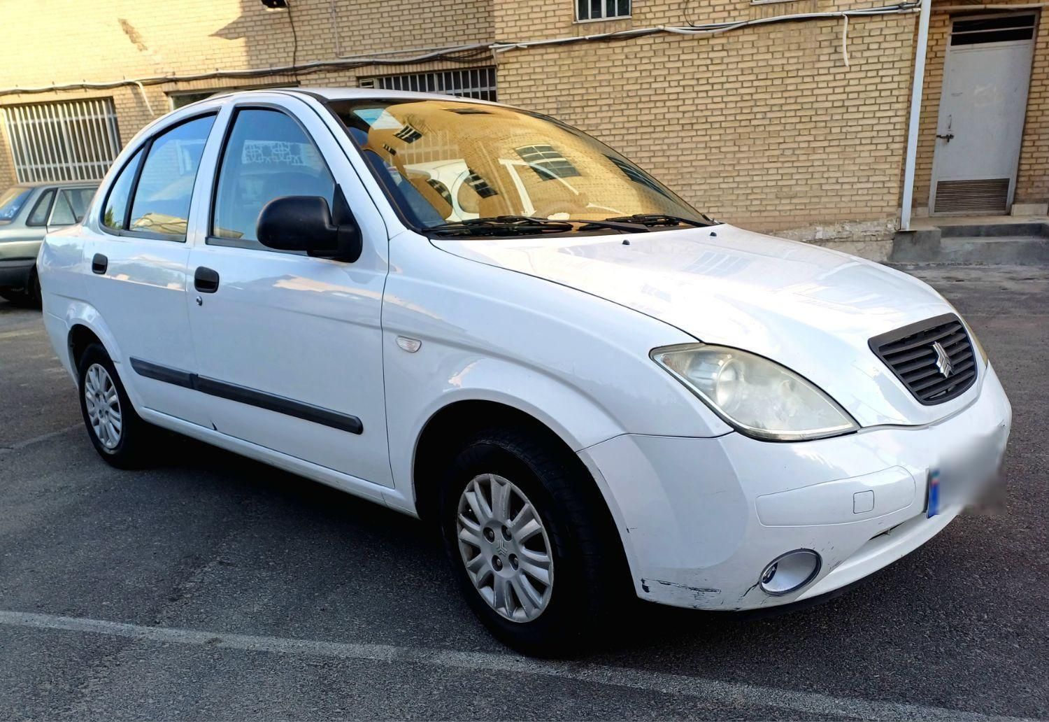 تیبا صندوق دار SX - 1394
