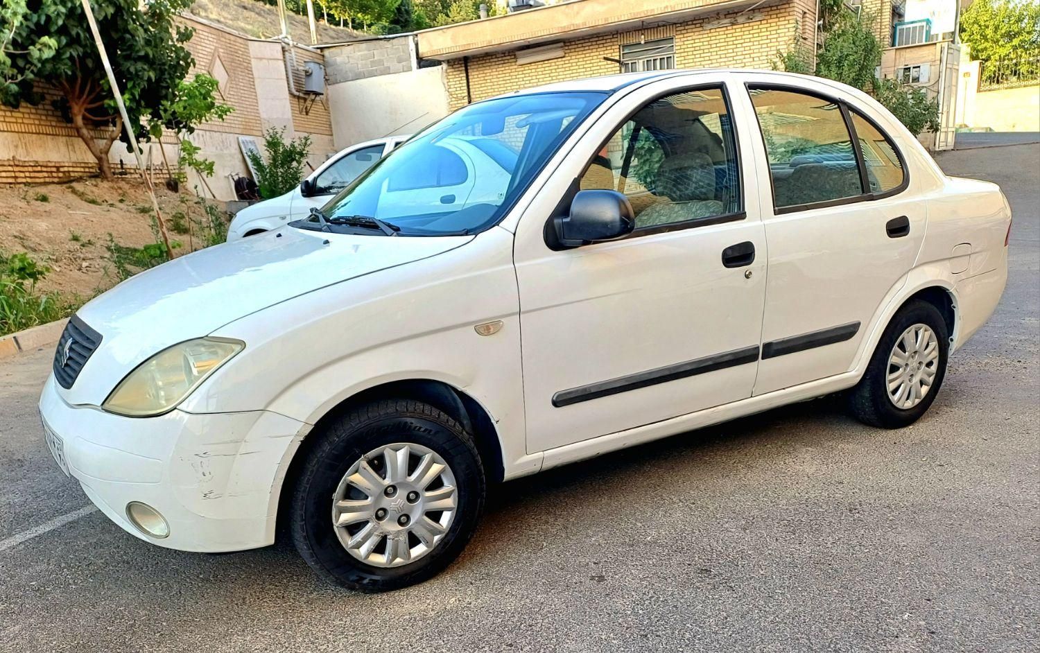 تیبا صندوق دار SX - 1394