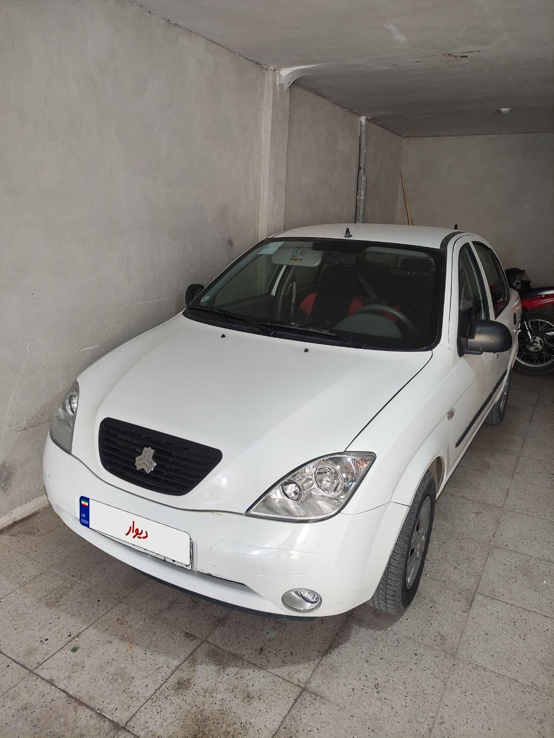 تیبا صندوق دار SX - 1400