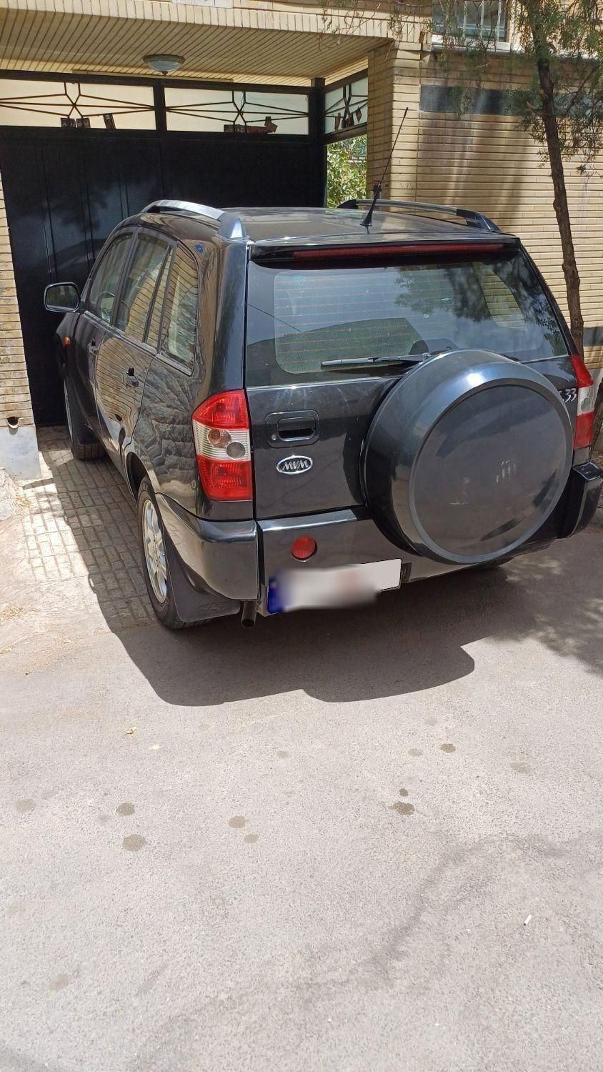 ام وی ام X33 دنده‌ای ساده - 2012