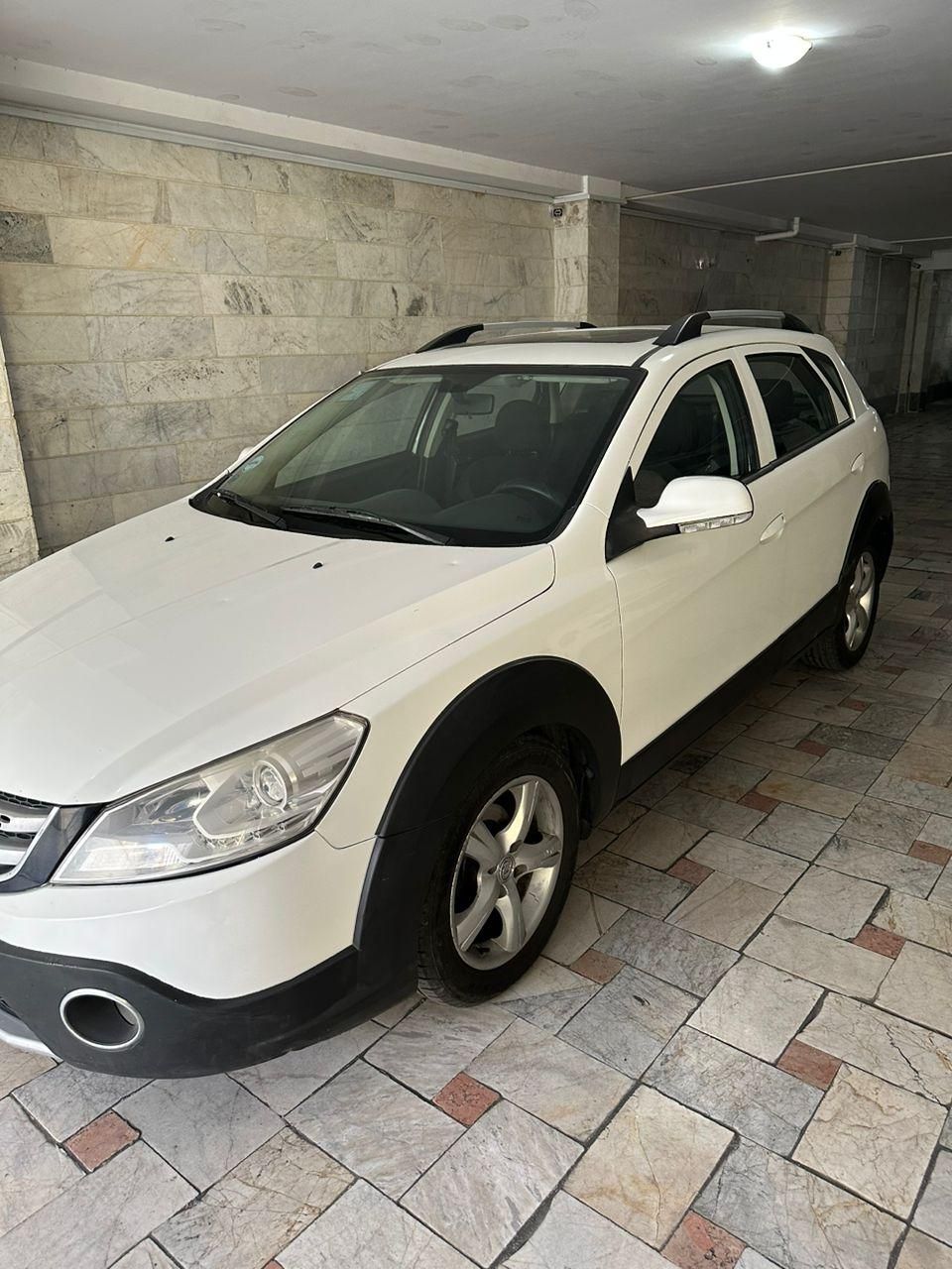 خودرو دانگ فنگ، H30 کراس آگهی ann_18539618