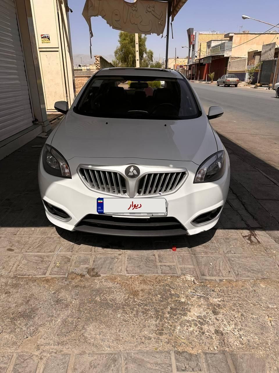 خودرو برلیانس، H320 آگهی ann_18539984