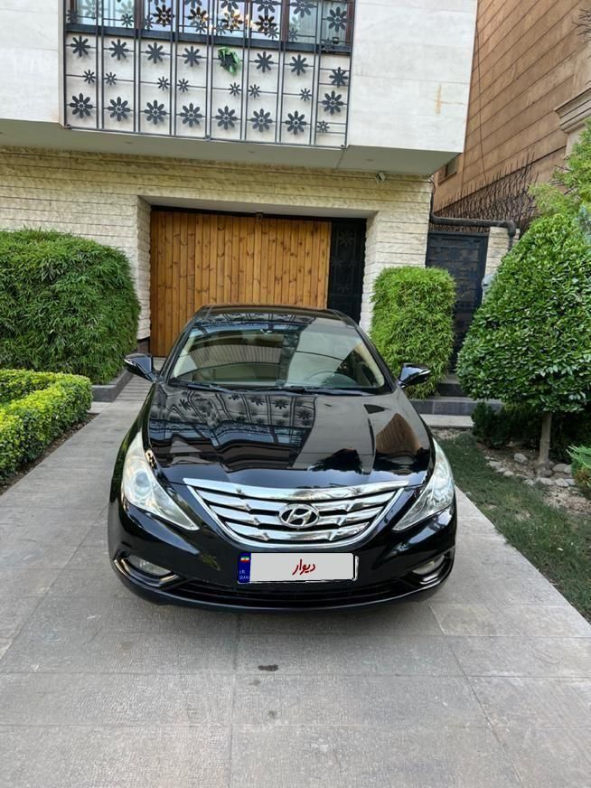 هیوندای سوناتا فول YF - 2011