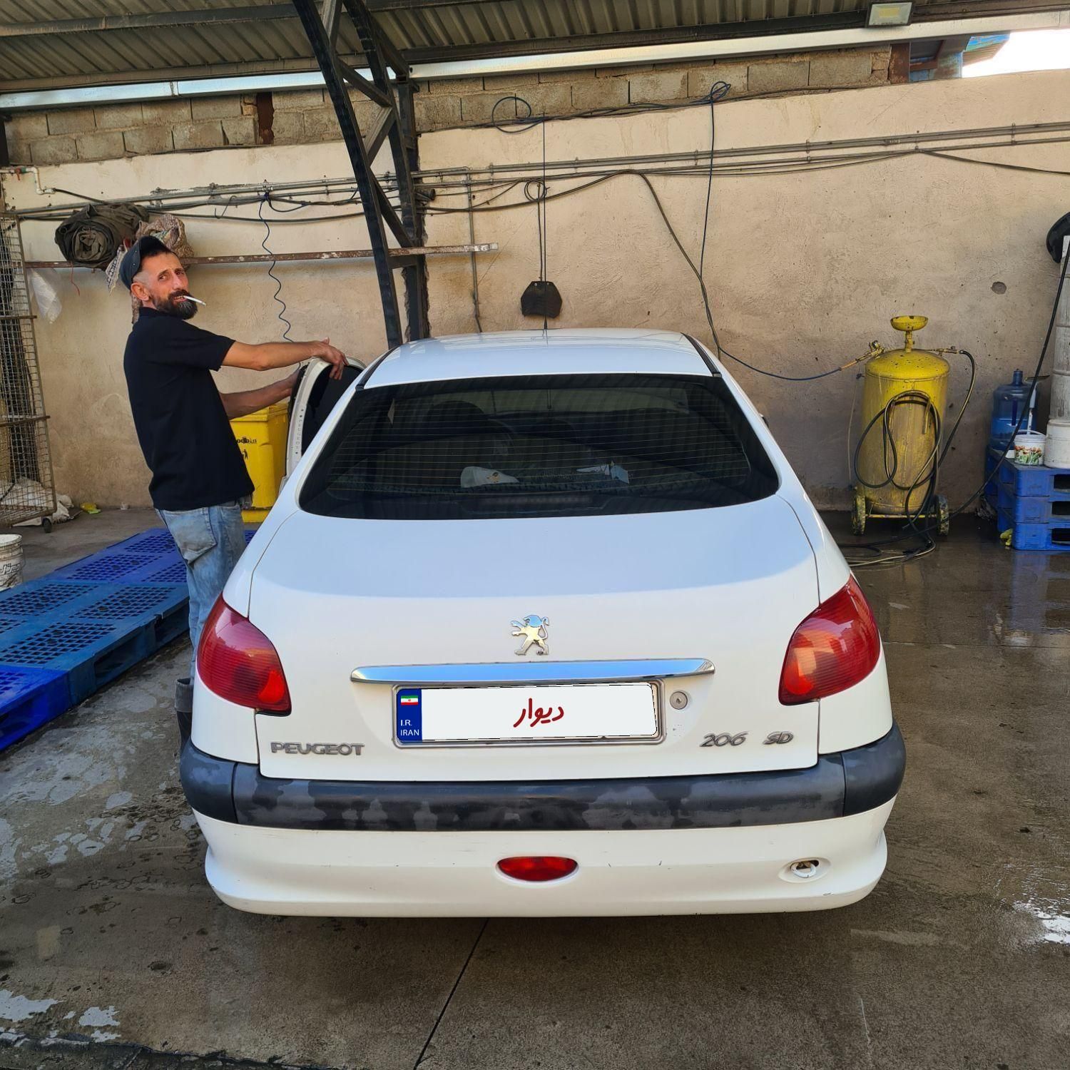 پژو ۲۰۶ صندوق دار v8 - 1388