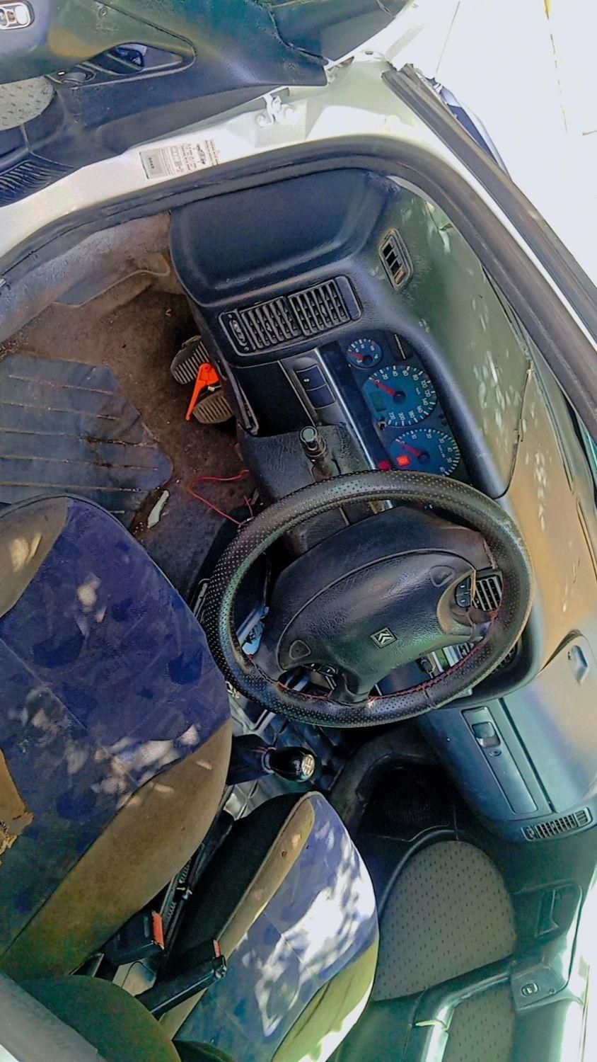 سیتروئن زانتیا X - 2002