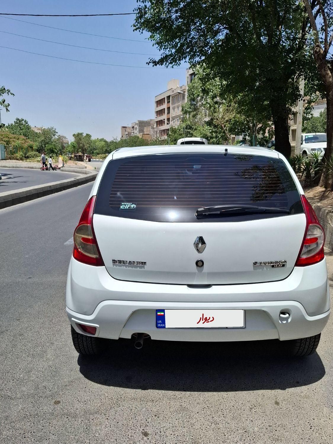 خودرو رنو، ساندرو آگهی ann_18540798