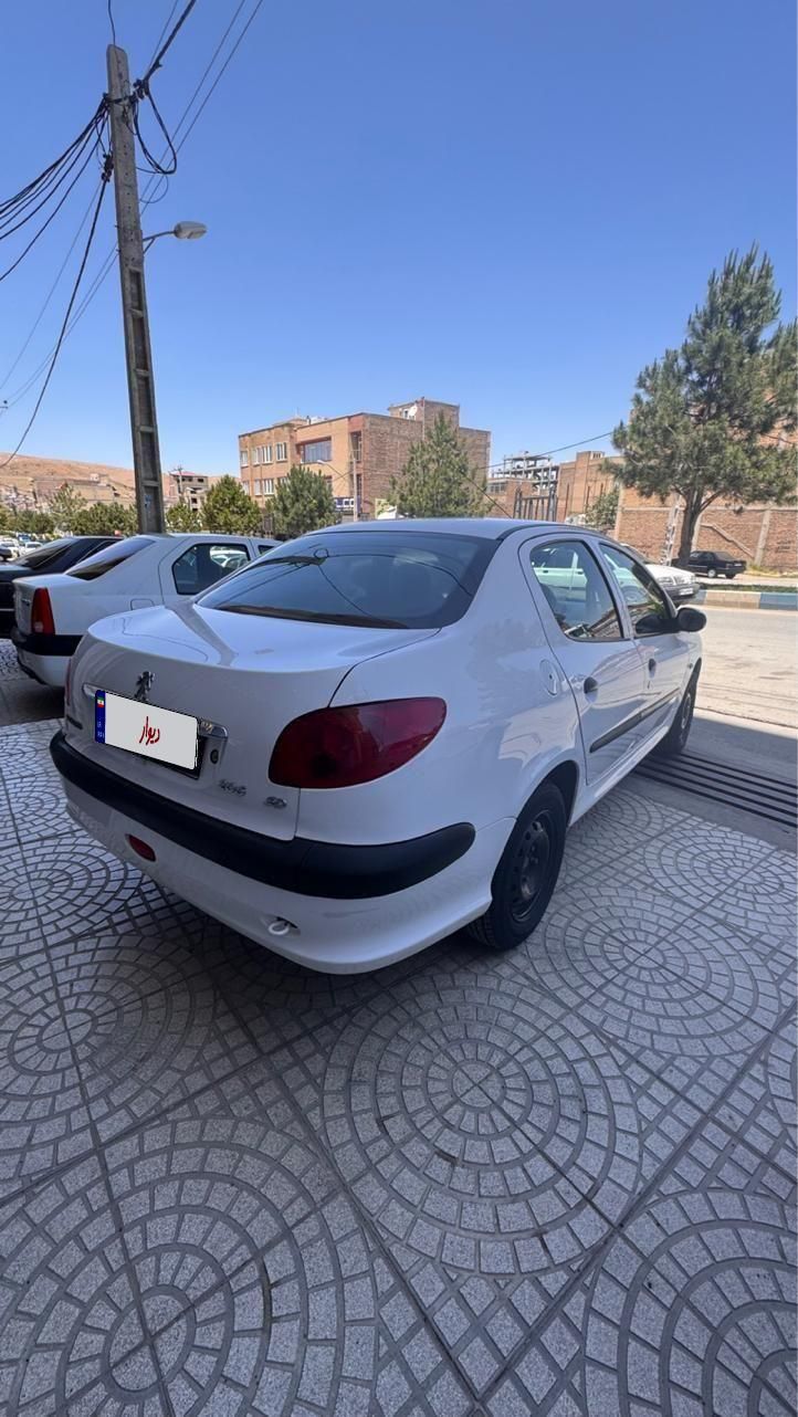 پژو ۲۰۶ صندوق دار v8 - 1395