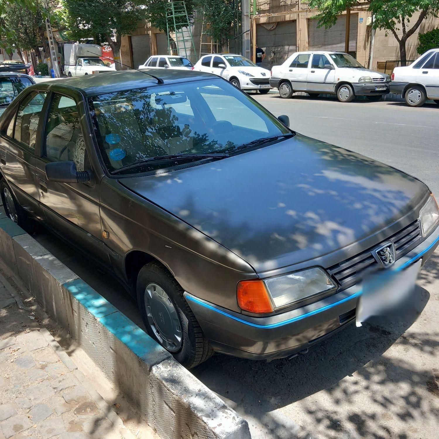 پژو 405 GLX - 1381