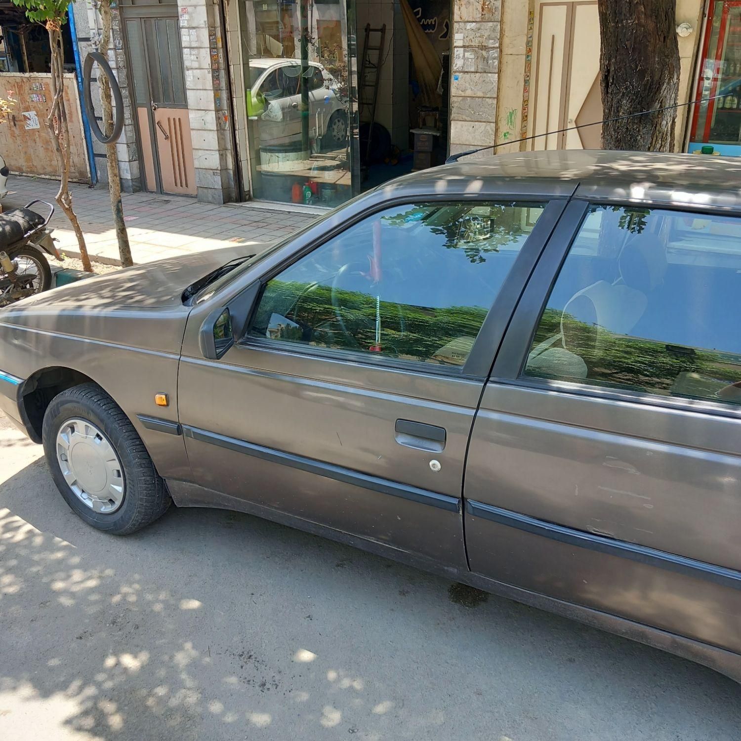 پژو 405 GLX - 1381