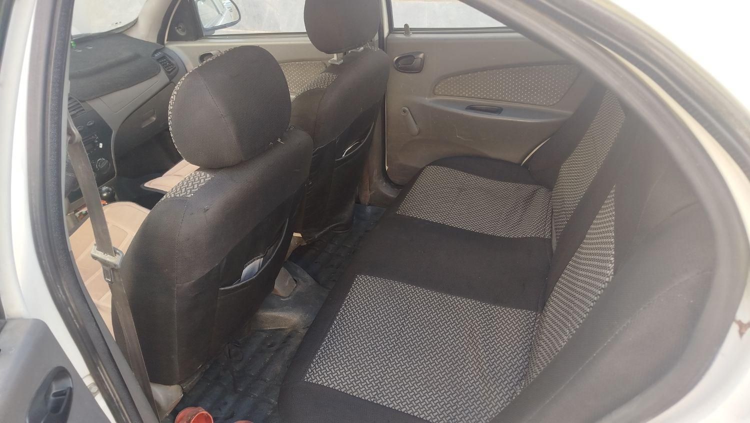 تیبا صندوق دار EX - 1393