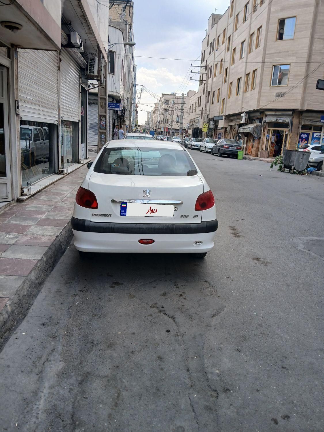 پژو ۲۰۶ صندوق دار v1 - 1389