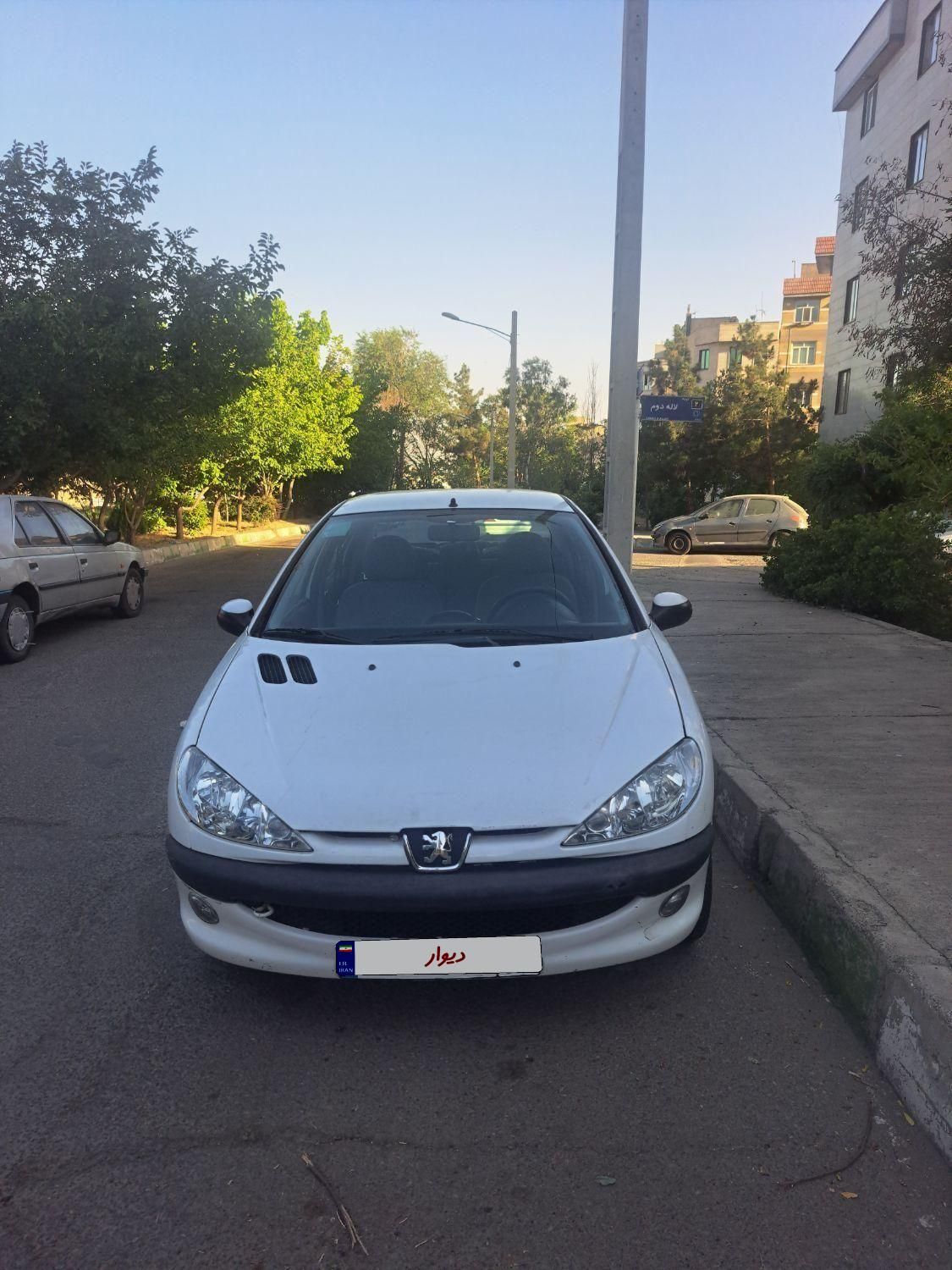 خودرو پژو، ۲۰۶ صندوق دار آگهی ann_18542351