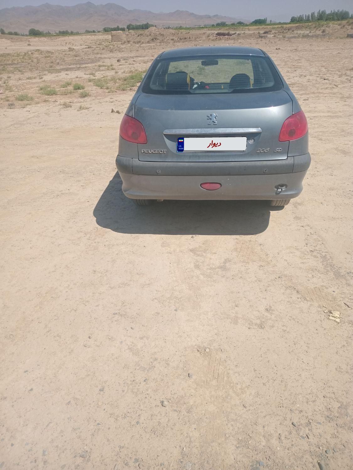 پژو ۲۰۶ صندوق دار v8 - 1395