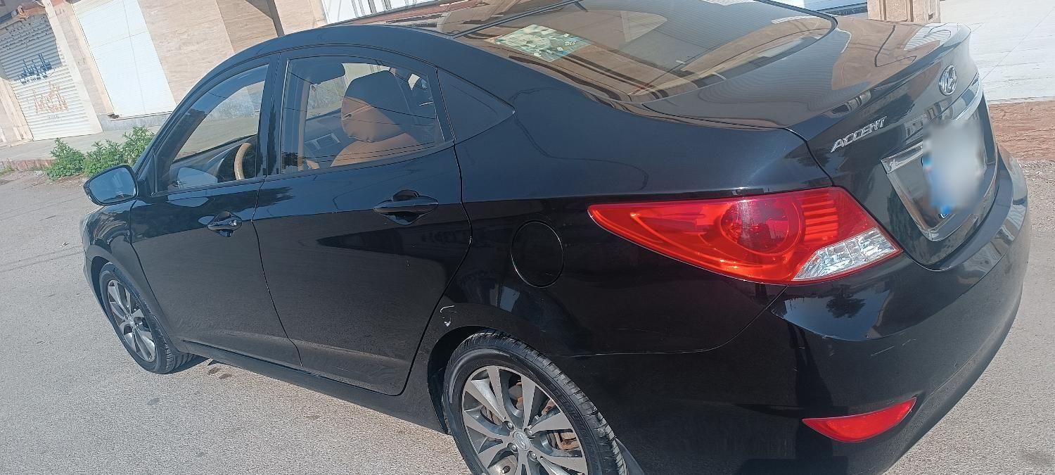 هیوندای اکسنت 1.6 لیتر ساده - 2014