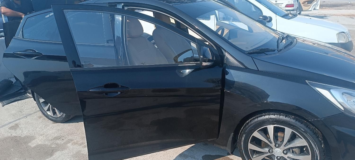 هیوندای اکسنت 1.6 لیتر ساده - 2014