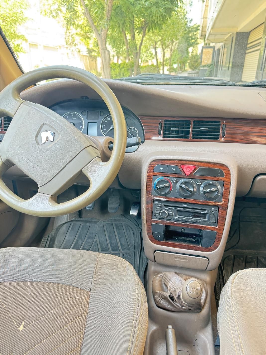 سمند LX XU7 - 1395