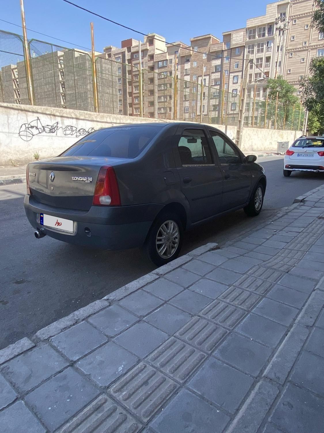 رنو تندر 90 E2 - 1387