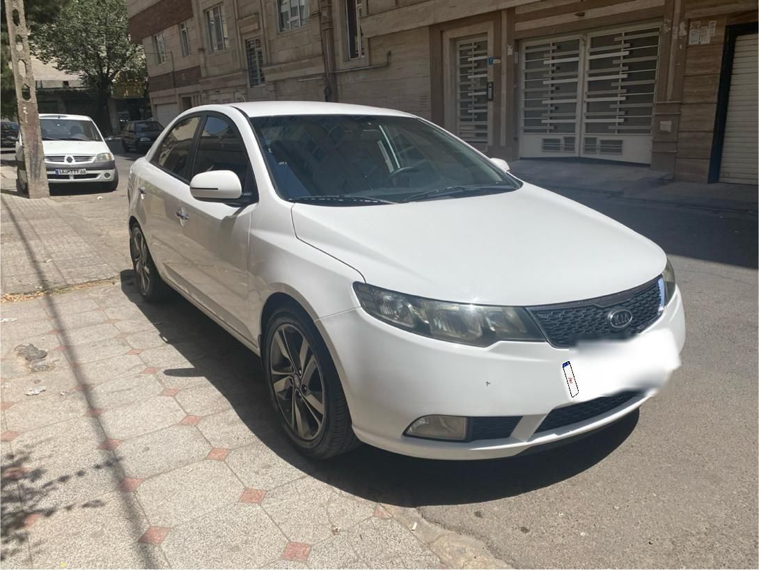 کیا سراتو مونتاژ 2000 اتوماتیک - 2015
