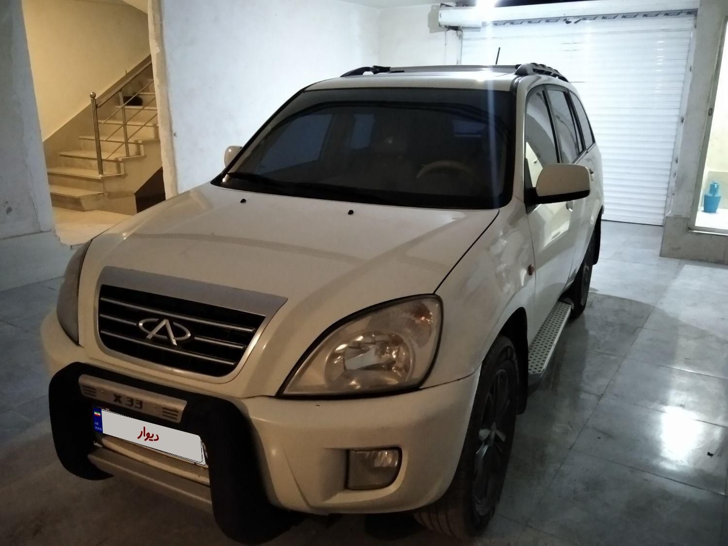 ام وی ام X33 دنده‌ای ساده - 2012