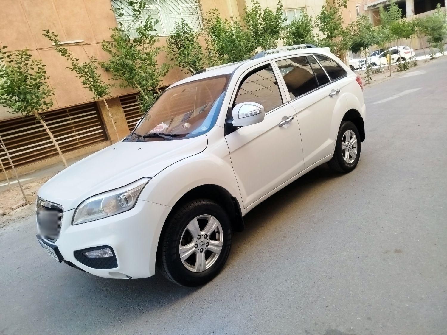 لیفان X60 دنده‌ای - 2015