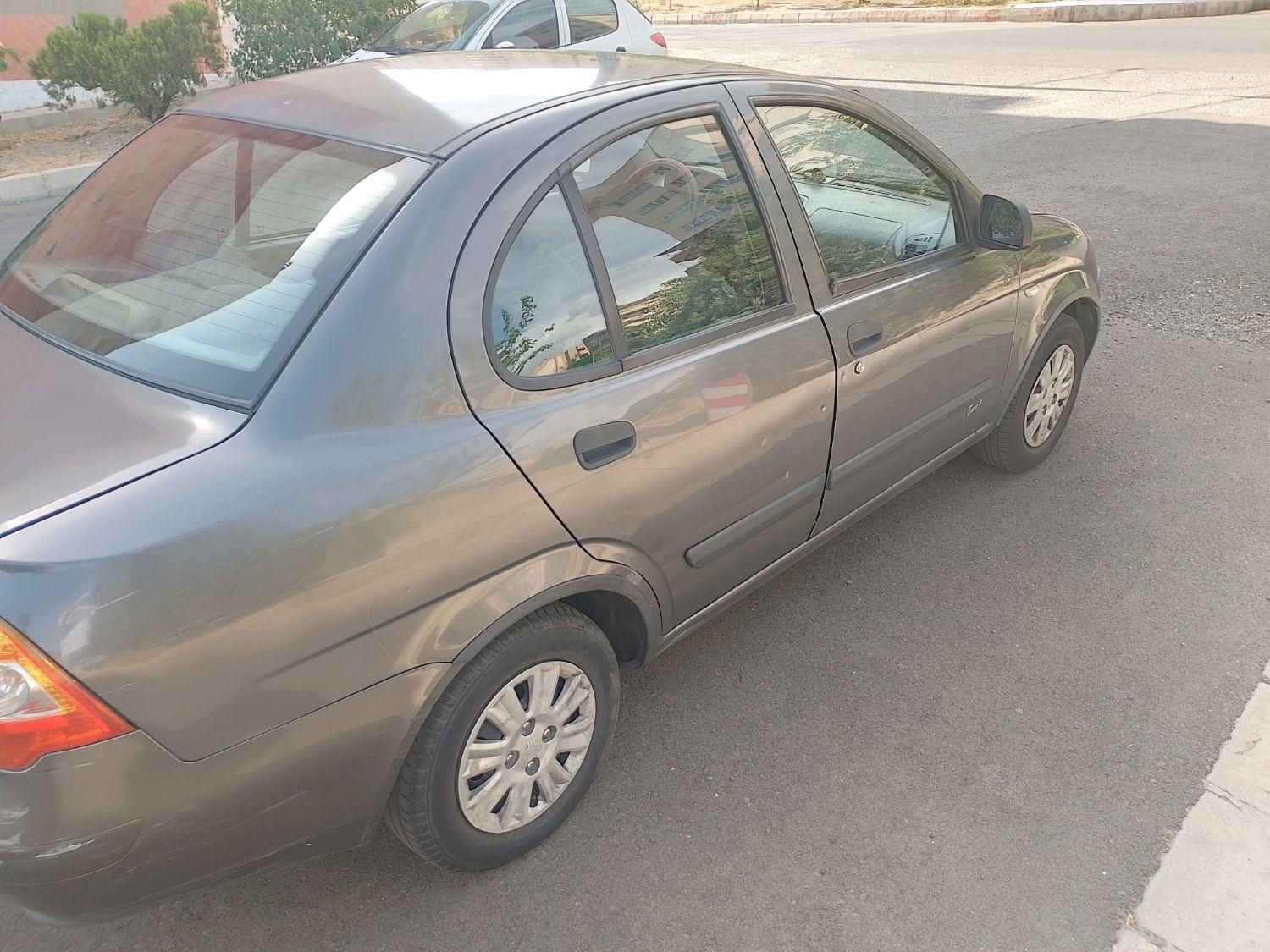 تیبا صندوق دار SX - 1393