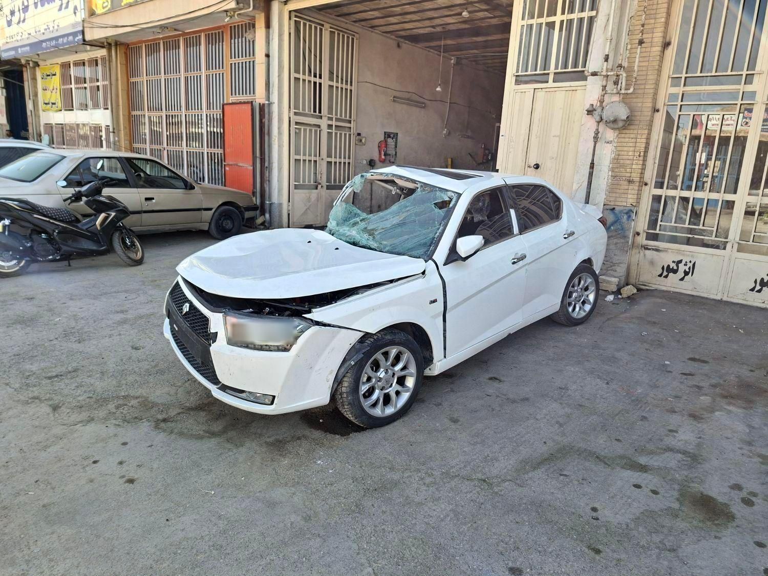 دنا پلاس توربو اتوماتیک - 1401