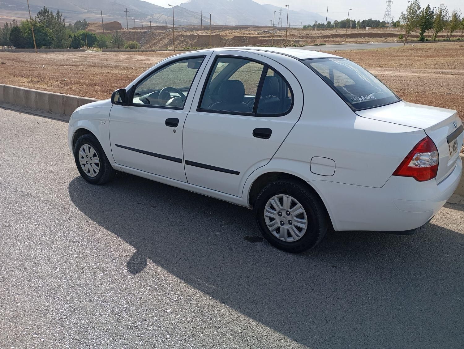 تیبا صندوق دار SX - 1400