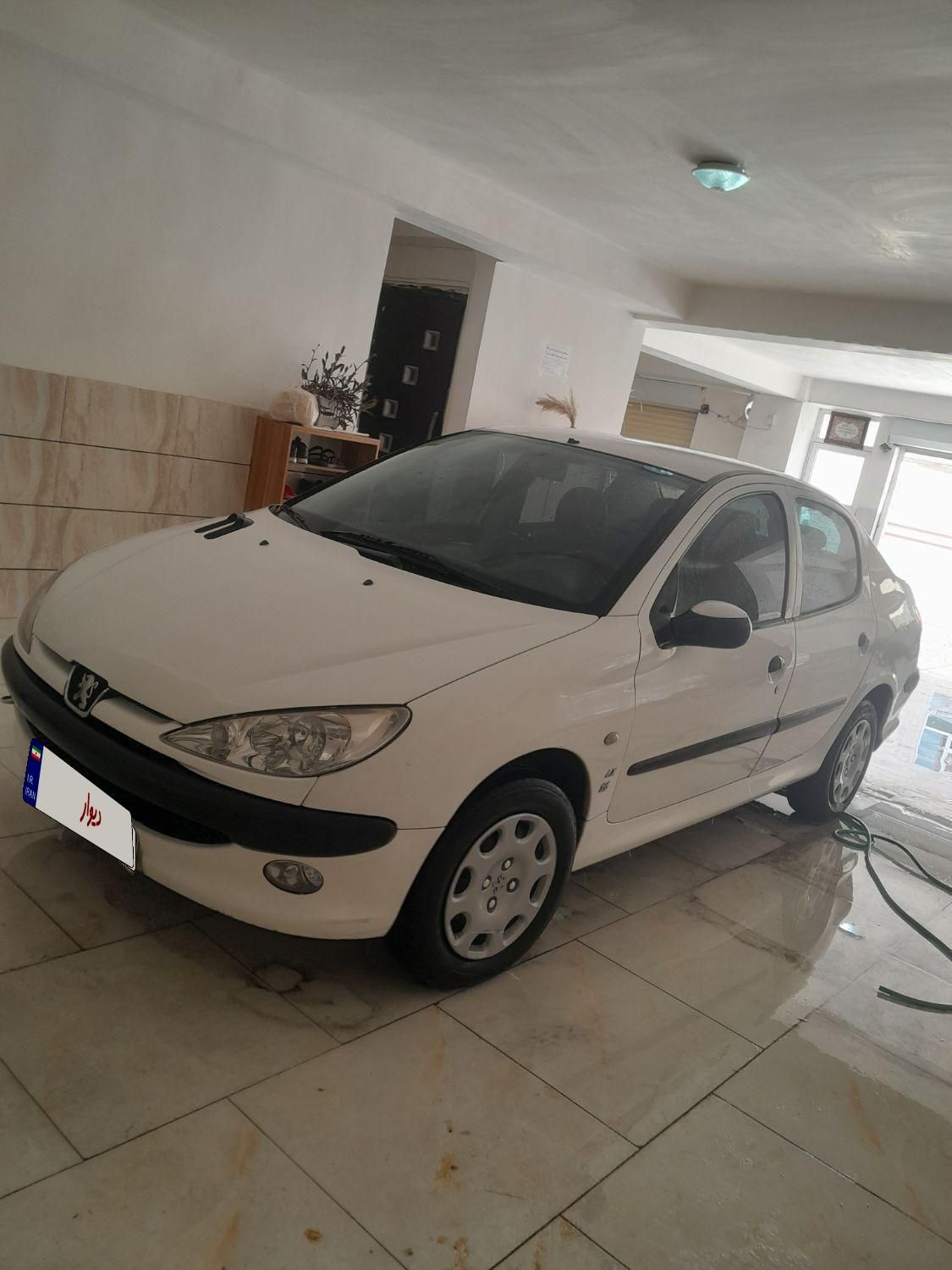 پژو ۲۰۶ صندوق دار v8 - 1394