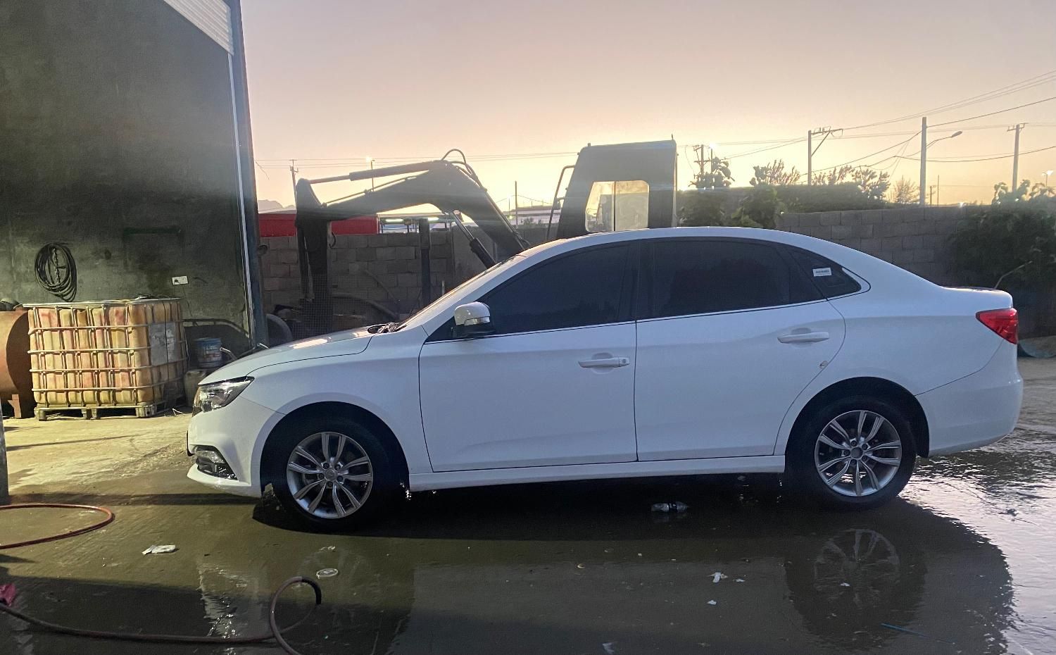 بسترن B30 اتوماتیک - 2021