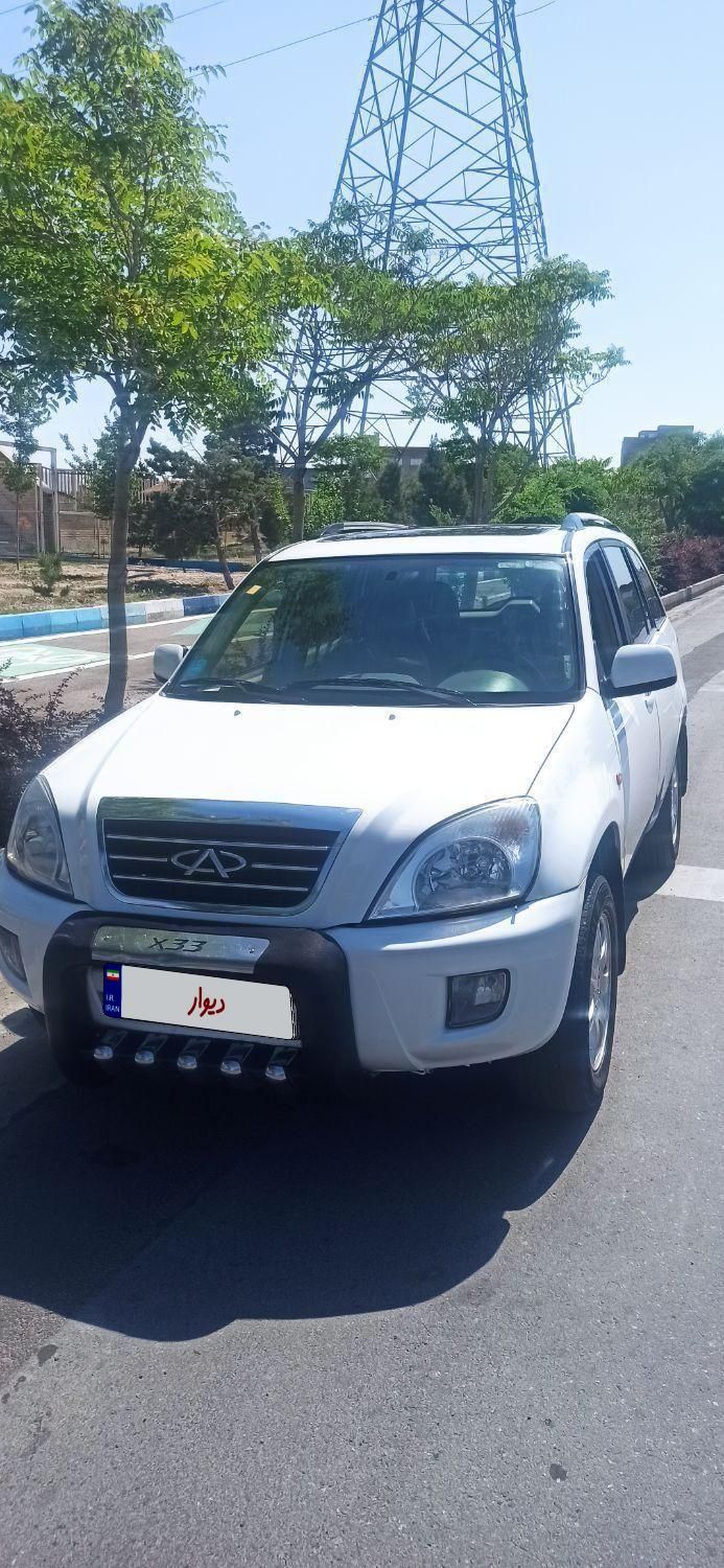 ام وی ام X33 دنده‌ای ساده - 2012