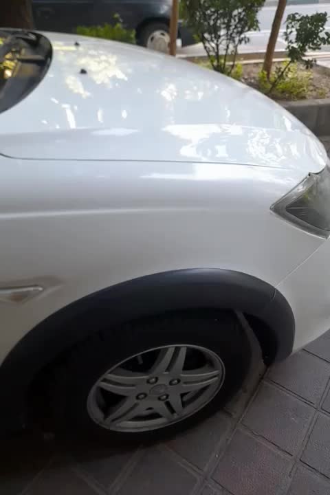 خودرو کوییک، R آگهی ann_18546424